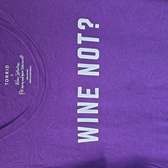 TORRID 2x T-shirt WINE NOT? Purple 18 20 - Picture 3 of 4